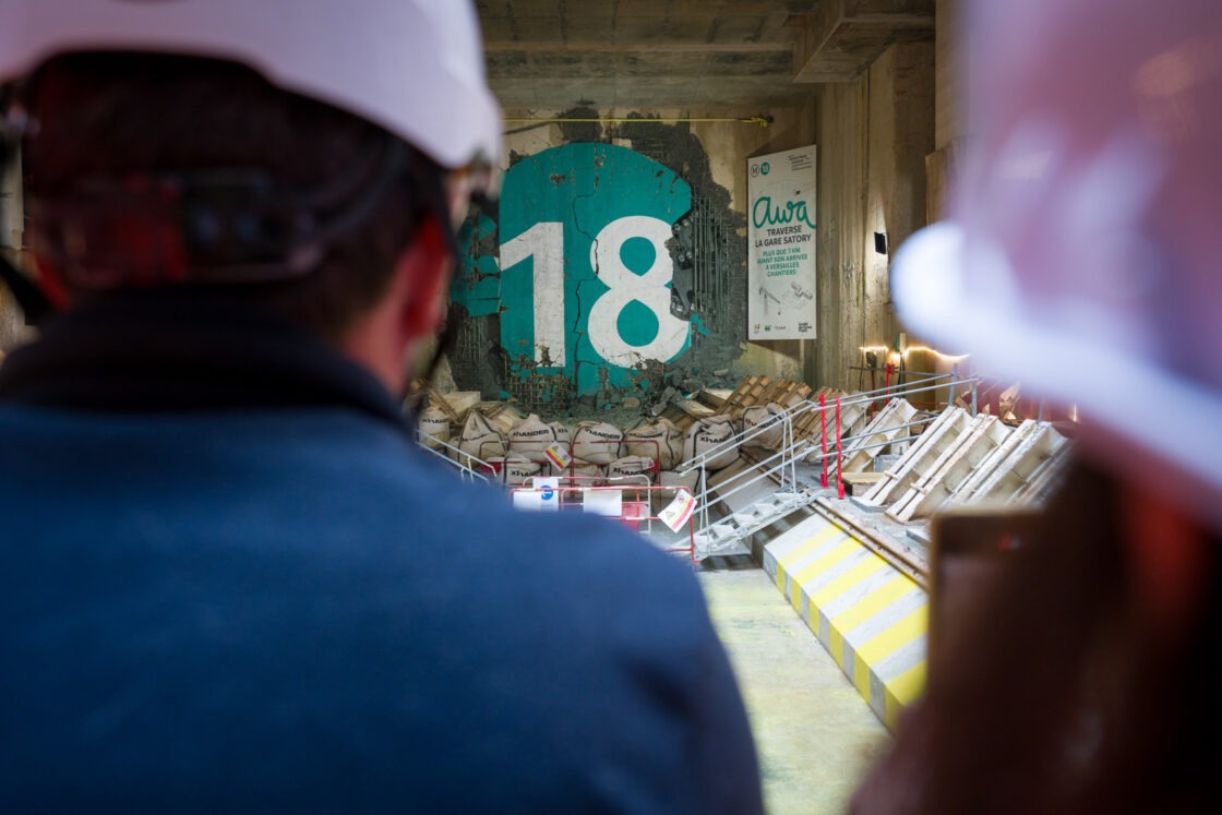 Ligne 18 – Arrivée du Tunnelier Awa à Versailles Satory